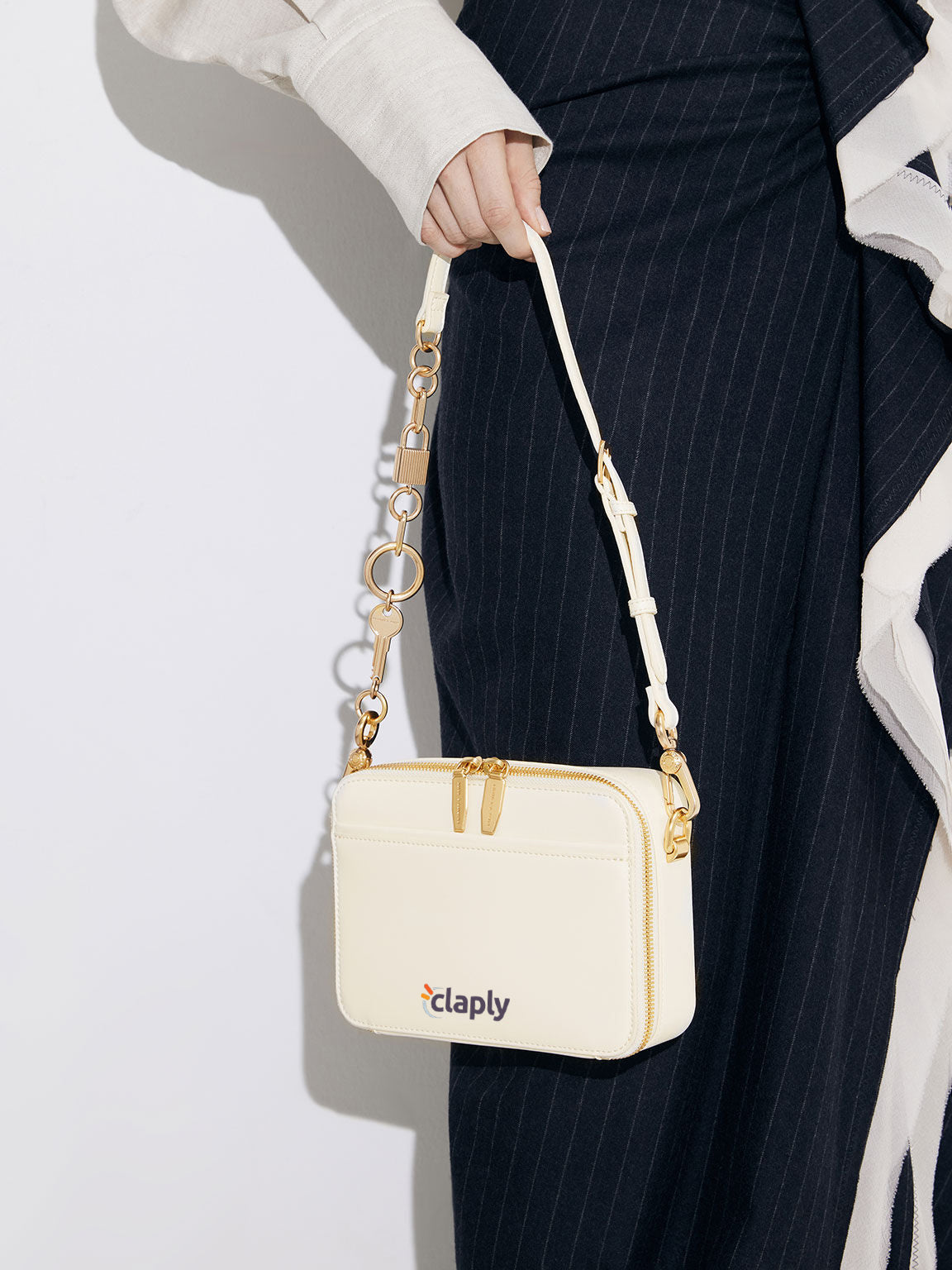 CLAPLY™- Lock & Key Chain Handle Bag - Cream
